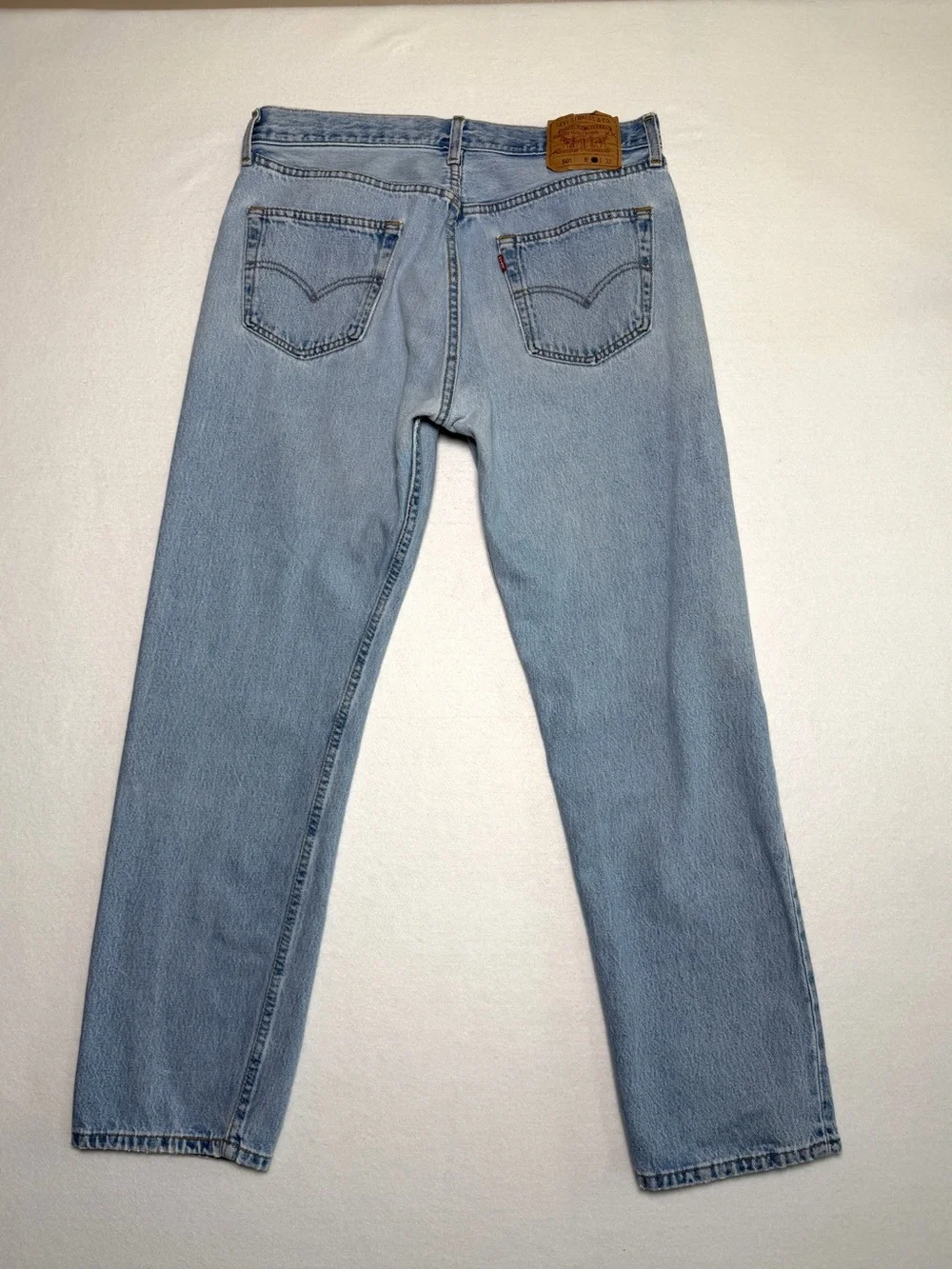 1999 Levi's 501 Straight Button Fly Med Wash Actual Size 34 X 29 READ DESCRIP